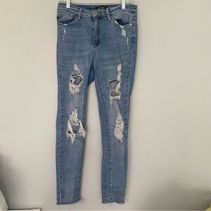 Judy Blue Jeans Women's 7/28 Skinny Fit Blue Stretch Denim Distressed Raw Hem